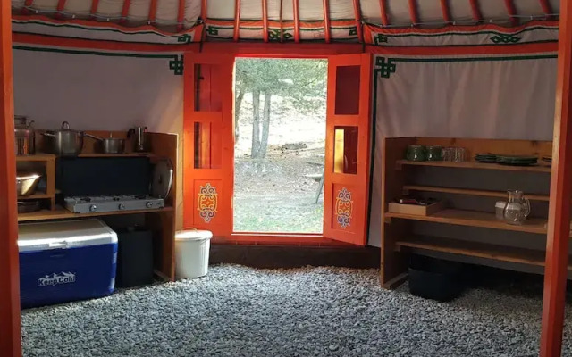 Yourtes de Montagnes Insolites