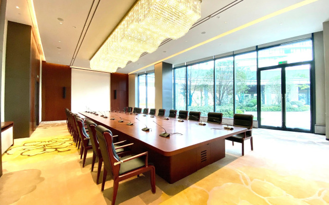 Even Hotels Nanjing Yangtze River by IHG