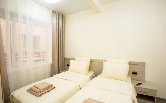 Citrus Hotel