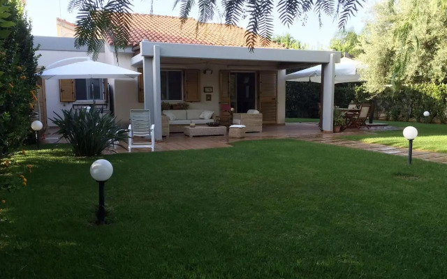 Moro House - in Athena Resort