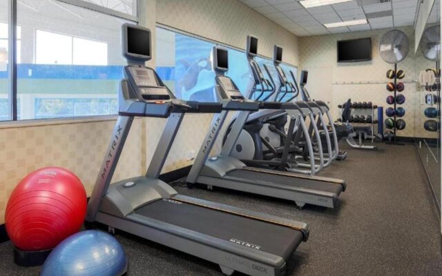 Wyndham Flint MI/Grand Blanc/Bishop Airport/Conference Ct