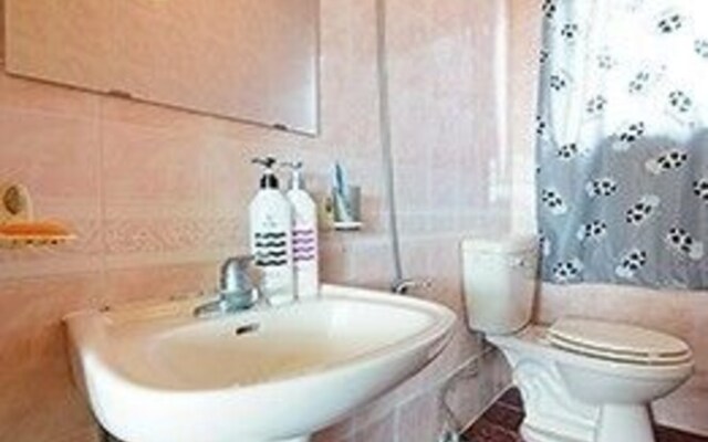 Pocheon Lakeside White House Pension