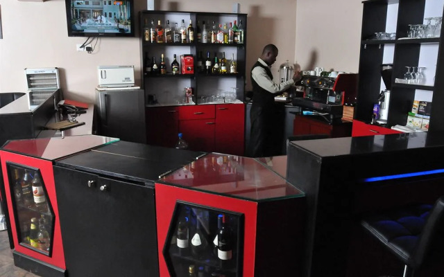 CityBlue Hotel & Suites