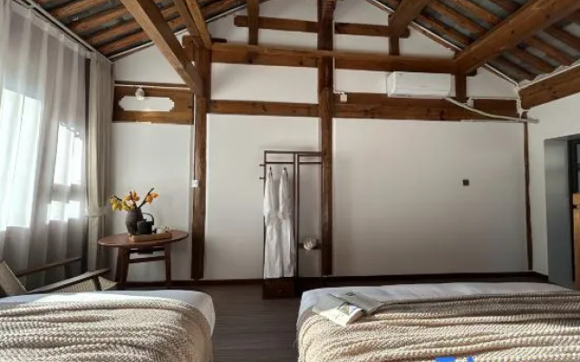 May Mountain Homestay – Guest Rooms – Dali