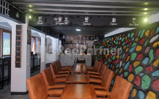 Kebon Krapyak Cottage Syariah RedPartner near Stadion Maguwoharjo – Business – Sleman