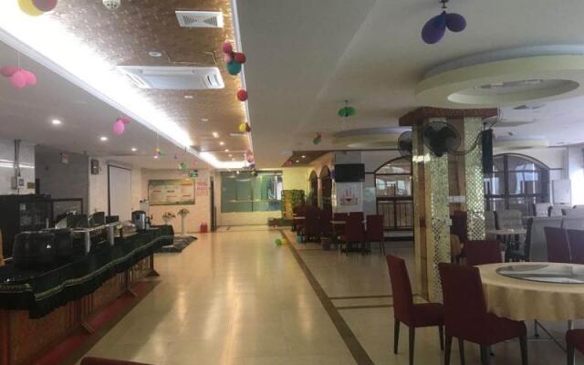 GreenTree Alliance Hotel Hainan Yuedong County Gan'en Road