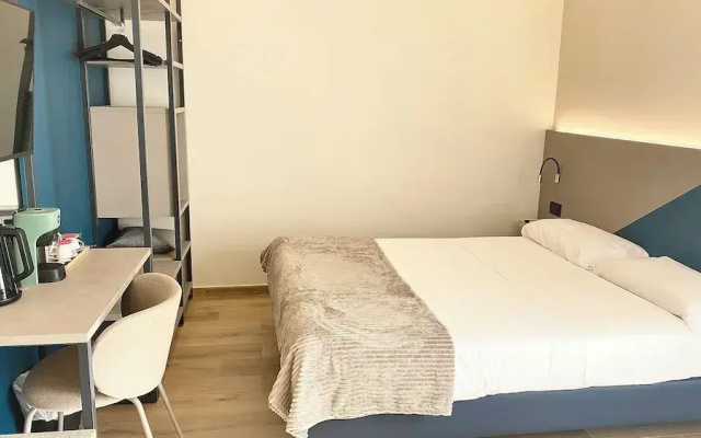 HoneyComb GuestHouse