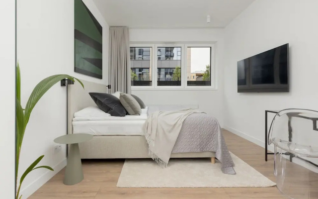 LUX Domaniewska by Renters Prestige