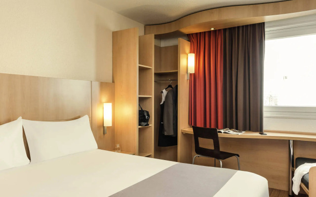 Hotel Ibis Paris Porte de Bagnolet