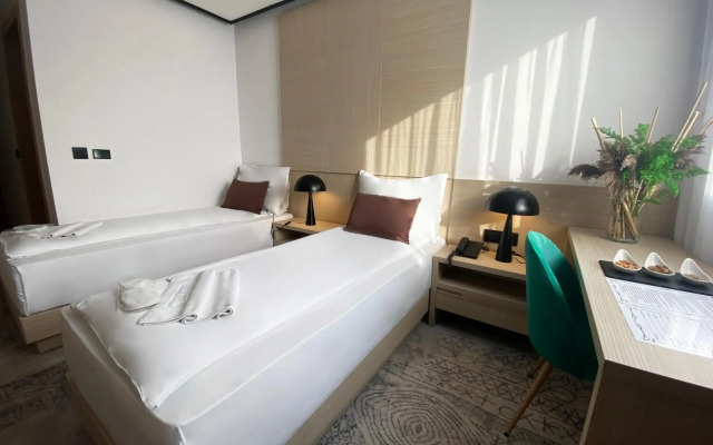 Hotel Boss
