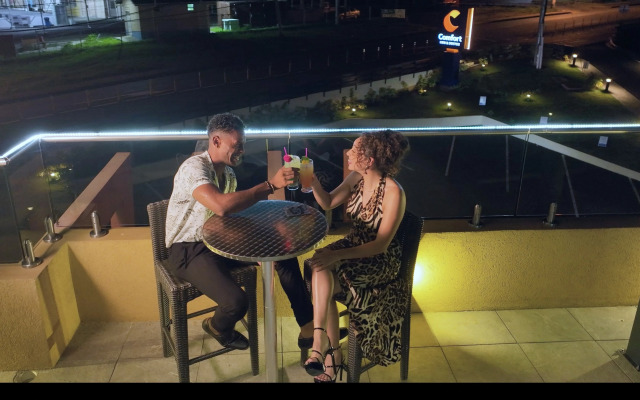 Comfort Inn & Suites Tobago