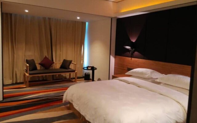 觅你酒店(娄底紫金湾店)