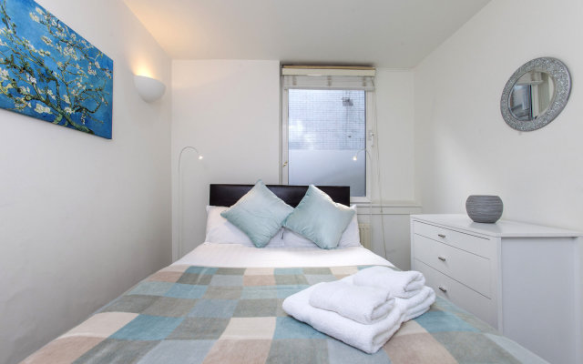 Club Living - Piccadilly  Covent Garden Apartments