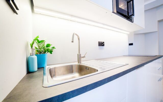 Little Home - Charlie