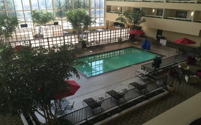 Atrium Hotel and Suites DFW Airport South