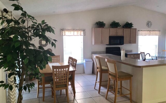 Four Bedroom Pool Home - 1513 IOT - Vusa