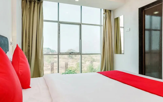 OYO 24792 Hotel Heramb
