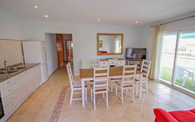 Gema - Pretty Holiday Home in Calpe