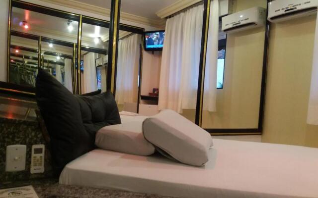 Motel dos Arcos