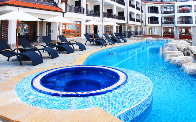 The Vineyards Spa & Resort