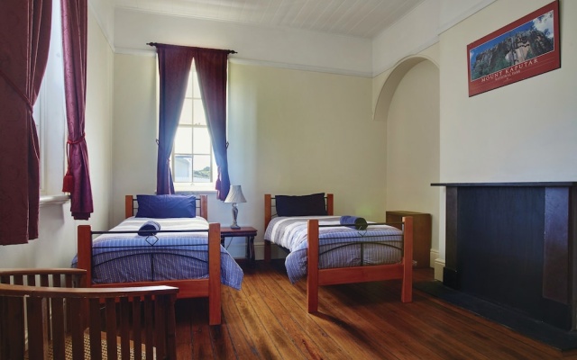 Green Cape Lightstation Cottages – Guest Rooms – Green Cape