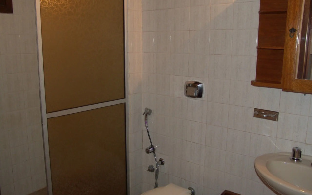 La Alhambra Apart Hotel