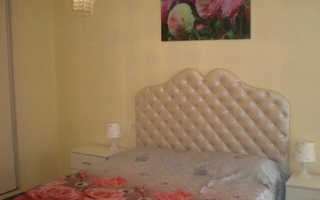 Las Floritas Apartments