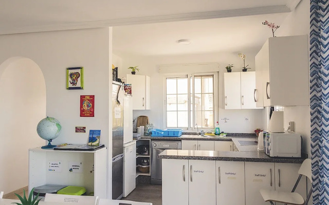 Aloe Vera Shared House - Hostel