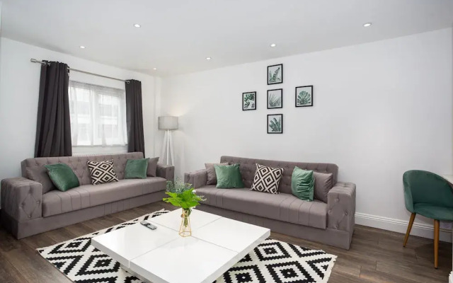 Hamlet Mews by Sorted Stay