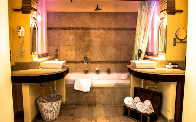 Vogue Hotel