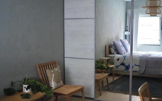 Oceanic & trendy two bedroom apartment with FREE parking
