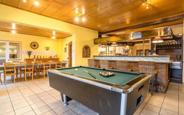 Modern Holiday Home in Sourbrodt with Private Pool