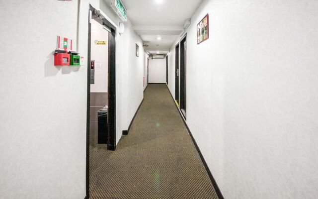 OYO 268 Le Hotel