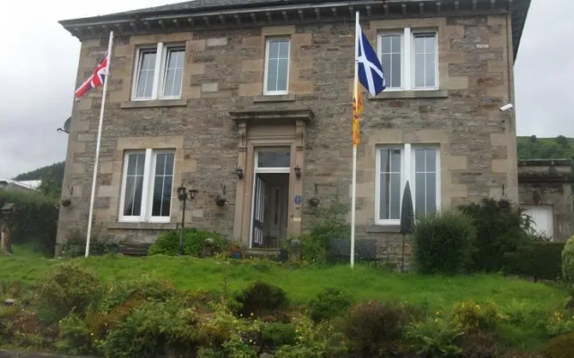 The Old Bank