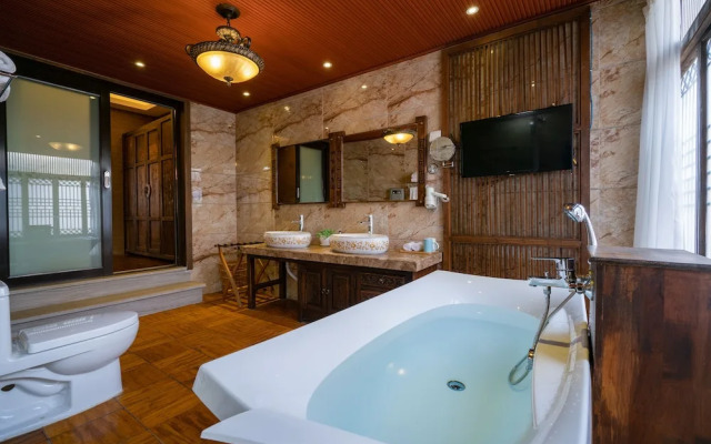 In The Clouds Boutique Inn