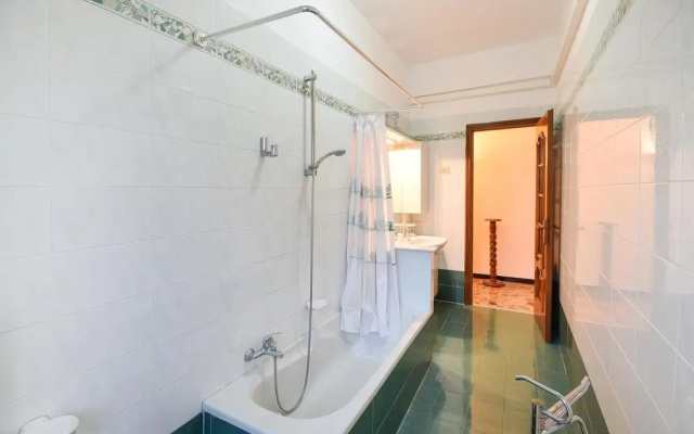 Stunning Apartment in Genova With 2 Bedrooms and Wifi