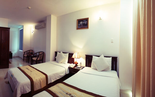 Amanda Hotel