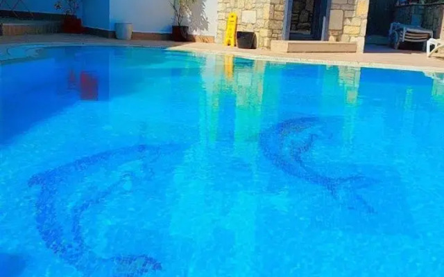 Wb Weekend Otel