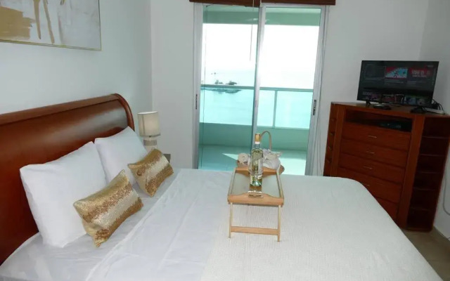 Ecusuites Salinas Resort 7F Departamento Piscina