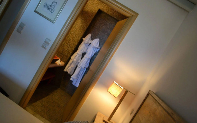 Mykonos Crystal Resort