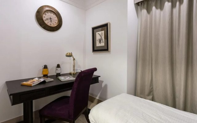 Full Burj Khalifa  Souq al Bahar