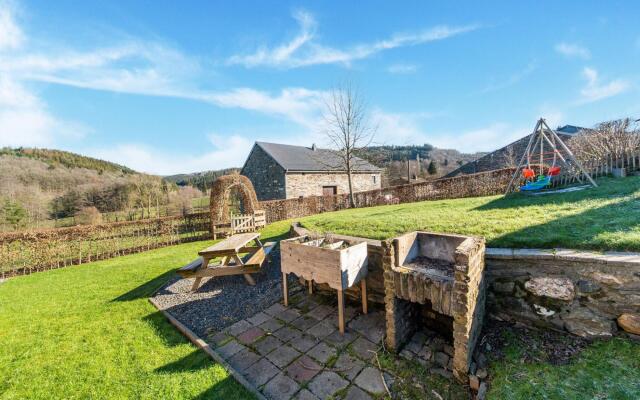 Holiday Home in Vielsalm With Bubble Bath