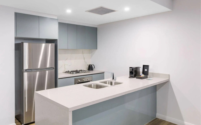 Meriton Suites North Sydney