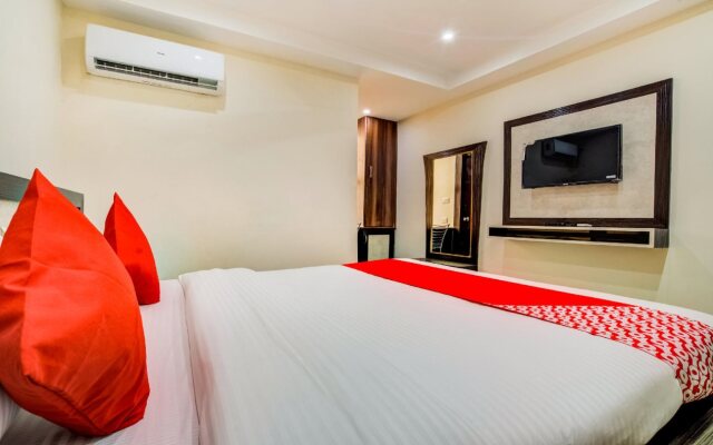 The Grand Yash By OYO Rooms