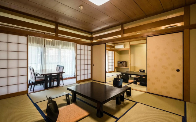 Hakone Shiunso