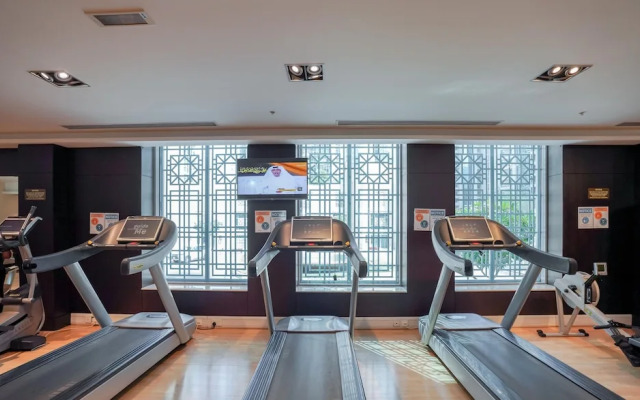 Dream Inn - Address Fountain View