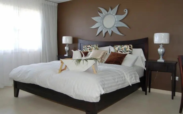 The Strand Luxury Condominiums