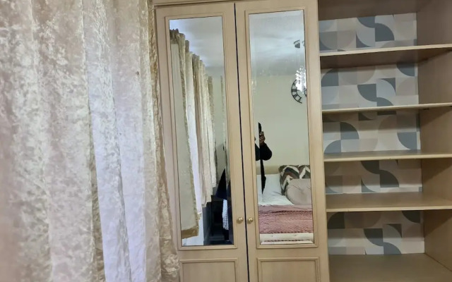 London - Sleeps 4 - Parking - Garden - Petfriendly