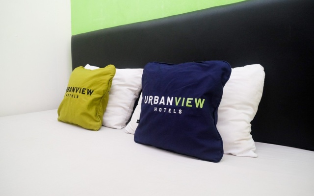 Urbanview Hotel AVA near Akademi Kepolisian Semarang – Guest Rooms – Semarang