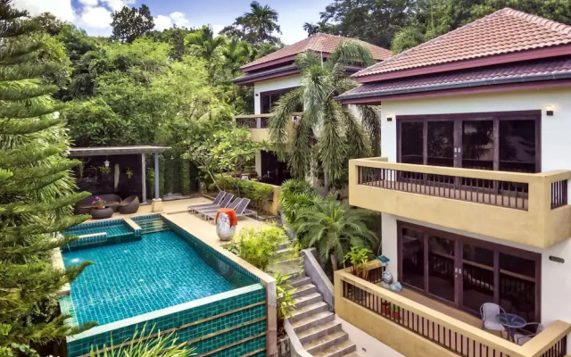 Baan Rawee Villas